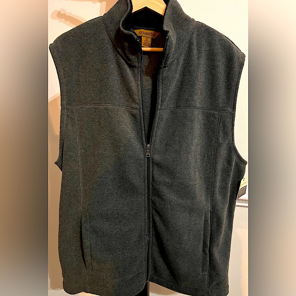 St Jon’s Bay Male Full Zip Vest Poly Fleece Large